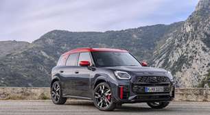 Novo Mini Countryman JCW chega ao Brasil com 317 cv de potência