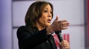 Kamala Harris chama Trump de fascista e descontrolado