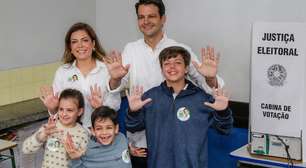 Eduardo Pimentel, candidato de Ratinho Junior, vence Cristina Graeml e se elege prefeito de Curitiba