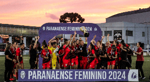 Athletico vence o Coritiba nos pênaltis e é pentacampeão do Paranaense Feminino