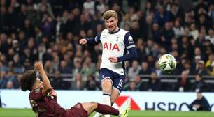 Tottenham vence o City e avança na Copa da Liga Inglesa