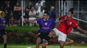 Atlético-GO vence Flugoiânia embaixo de chuva