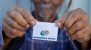 Carteirinha dos idosos dá desconto na compra de medicamentos; confira aqui lista completa de benefícios