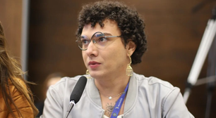 Psicóloga é vítima de comentários transfóbicos após usar linguagem neutra em vídeo