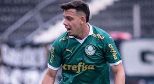 Daniel Silva se destaca e sonha em brilhar pelo Palmeiras