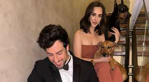 Filha de Faustão surge em foto rara com o noivo e seus cachorros