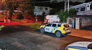 Suspeito morre em confronto com a PM após invadir residência no bairro Santa Felicidade em Curitiba