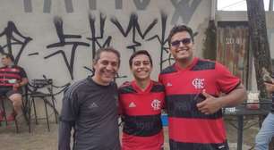 Torcedores do Flamengo chegam para a final da Copa do Brasil