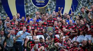 No Rio, torcida do Flamengo celebra título antes da hora e vive luto por Gabigol