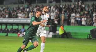 Santos vence o Coritiba e sobe para a primeira divisão