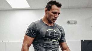 Mancha em cotovelo de Michael Chandler alerta para possível infecção antes de luta no UFC 309; veja