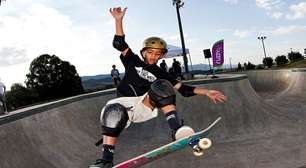 Ídolo do skate, Sandro Dias promove campeonato em seu acampamento de férias