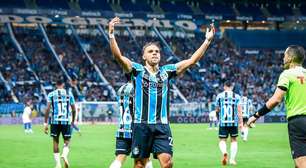 Braithwaite compara torcida do Grêmio com Europa: "Completamente diferente"