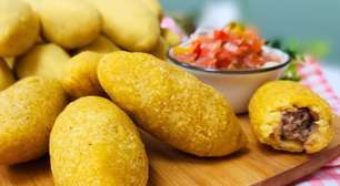 Receita de bolinho caipira paulista com massa especial que fica delicioso