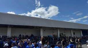 Torcedores do Cruzeiro lotam as ruas de BH em apoio antes da decisão da Copa Sul-Americana