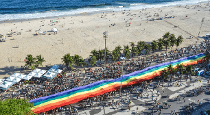 Com 10 trios elétricos, 29ª Parada do Orgulho LGBTI+ Rio acontece neste domingo em Copacabana