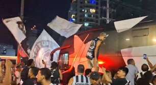 Torcida do Botafogo faz grande festa antes de 'final' com o Palmeiras