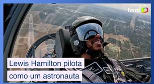 Lewis Hamilton se diverte pilotando caça de treino para astronautas