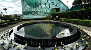 Chapecoense faz homenagem e relembra vítimas do acidente aéreo de 2016