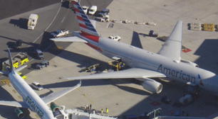 Quatro aviões colidem em pista de aeroporto em Boston, nos EUA; veja vídeo