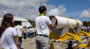 Foguete leva cartas de alunos do RN ao espaço com sonhos para o futuro