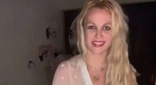 Britney Spears erra a própria idade ao comemorar seu aniversário em vídeo desconcertante; cantora desperta preocupação