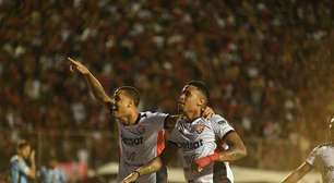 Vitória reage no segundo tempo e garante empate contra o Grêmio