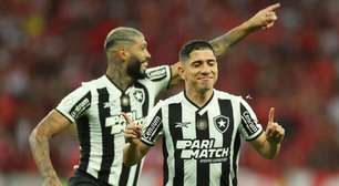 Botafogo faz sua parte e bate Inter no Sul, mas vitória do Palmeiras adia definição do título