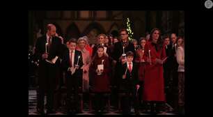 Com príncipe William e filhos, Kate Middleton apresenta o culto de Natal 'Together At Christmas' com look grifado