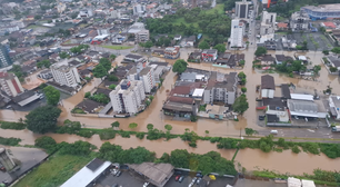 Chuvas em Santa Catarina causam estragos em 14 cidades, alerta Defesa Civil