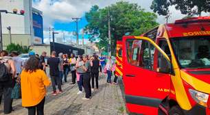 Incêndiosite de apostas esportivas com bonusigreja provoca corre-corre e mobiliza três caminhões dos bombeirossite de apostas esportivas com bonusCuritiba