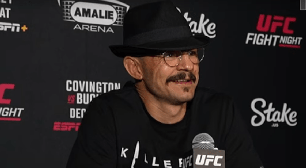 Ao melhor estilo 'Breaking Bad', lutador de 41 anos sugere aposentadoria após nocaute brutal no UFC Tampa