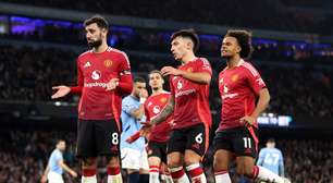 Com virada relâmpago, Manchester United vence Manchester City