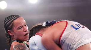 Bia Ferreira derrota francesa e segue campeã mundial no boxe