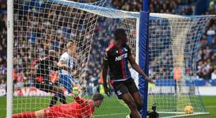 Crystal Palace vai até Brighton e vence o favorito em jogo pelo Inglês