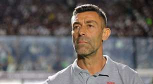 Rival carioca 'briga' com Grêmio pelo técnico Pedro Caixinha: "Conversas avançadas"