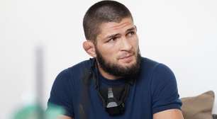 Khabib Nurmagomedov aconselha antigos rivais a se aposentarem: 'Precisamos reconhecer'