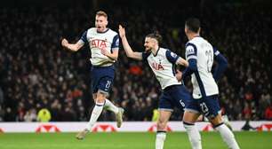 Tottenham leva susto, mas vence United e vai à semifinal da Copa da Liga Inglesa