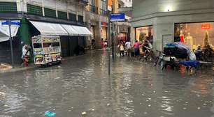 Temporal atinge o Rio de Janeiro e causa alagamentos no Centro; veja vídeos