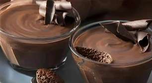 Mousse de chocolate fácil de fazer muito cremoso e vai abrilhantar seu almoço de natal