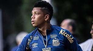 Santos rescinde contrato com o atacante Billy Arce