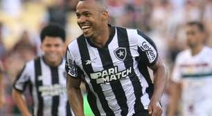 Botafogo: Marlon Freitas surpreende e aparece com novo visual