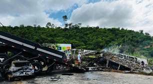 Acidente na BR-116: ônibus, carreta e carro se envolvemjogos de cassino que mais pagamcolisão e deixam 22 mortos