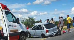 Mulher fica gravemente ferida em capotamento na BR-030, próximo a Palmas de Monte Alto