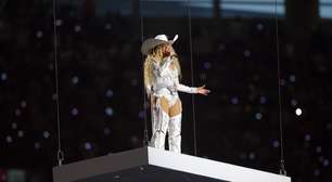 Fãs de futebol americano se irritam com gesto feito por Beyoncé em show; entenda