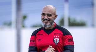 Guanaes fala pela 1ª vez como técnico do Atlético-GO e anima torcida; veja