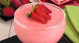 Receita de mousse de morango prática e saborosa