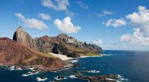 Ilha no Espírito Santo vê o Ano Novo chegar primeiro