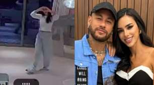 Neymar 'vigia' Bruna Biancardi pela câmera de casa: 'Tô de olho'