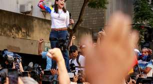 María Corina, líder da oposição contra Maduro, é libertada após ter sido detida em manifestação na Venezuela